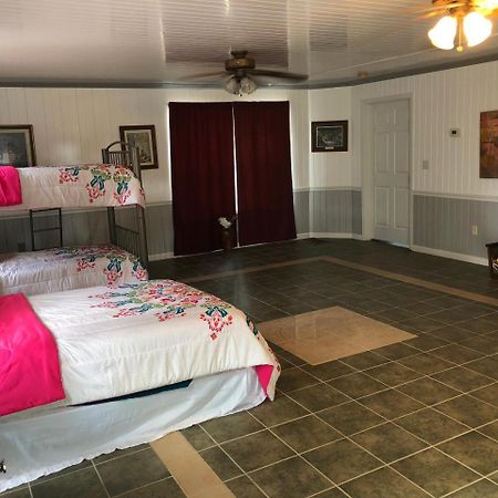 Mitchell Manor At Fall Creek Falls Pikeville Exterior photo