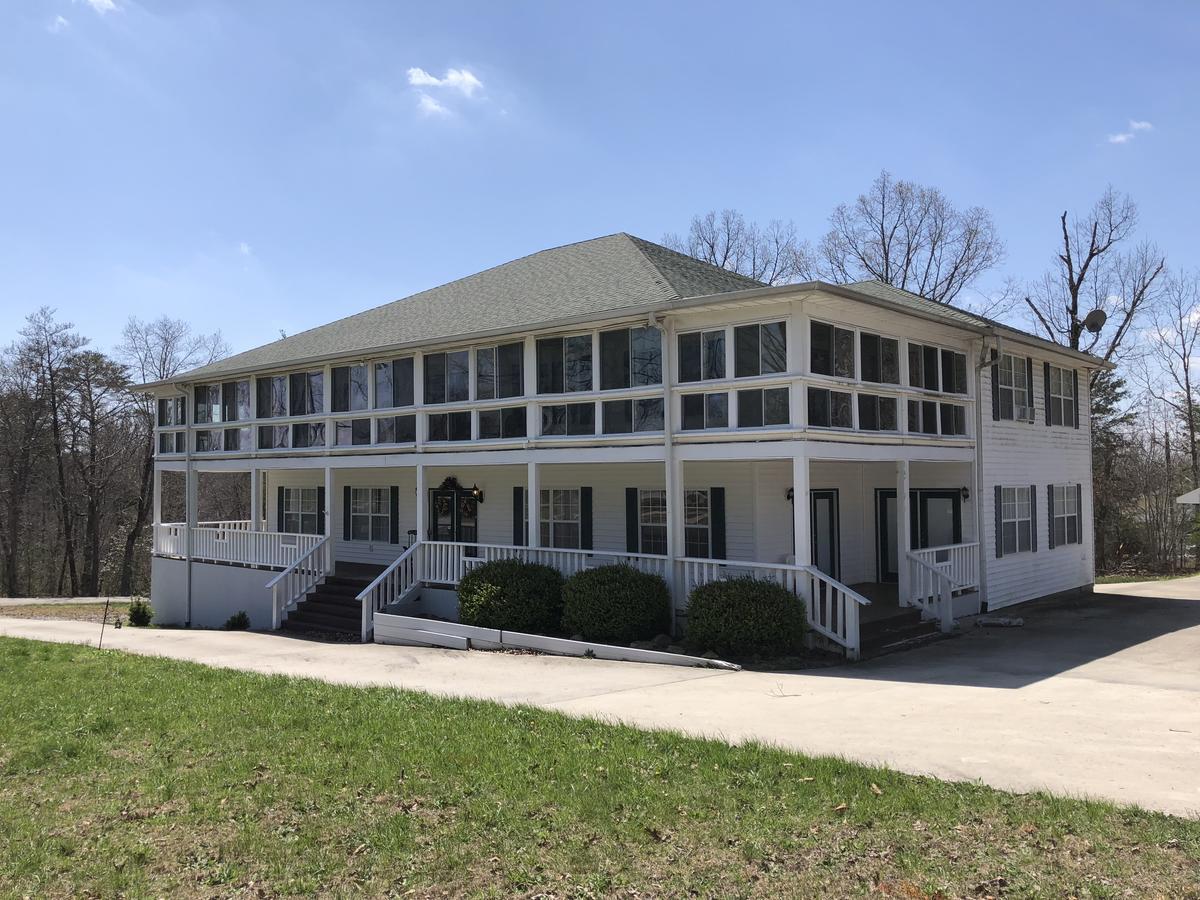 Mitchell Manor At Fall Creek Falls Pikeville Exterior photo